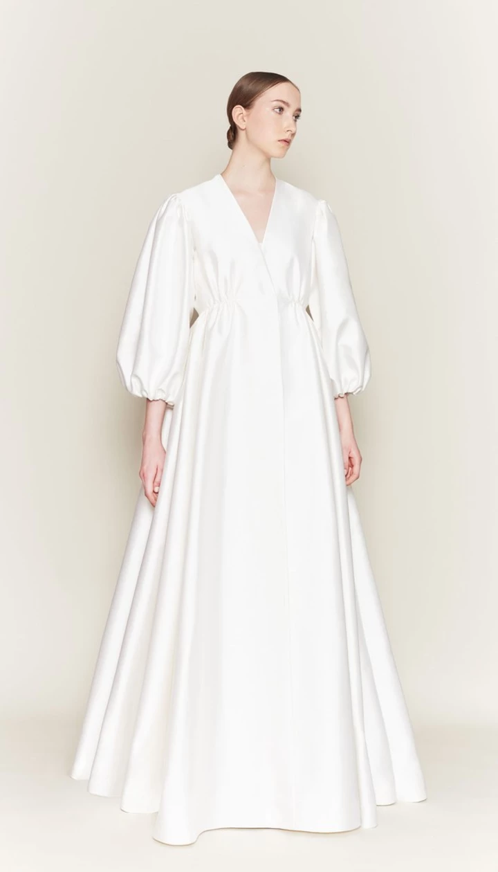 <b>EmiliaWeaksteadBridal</b>