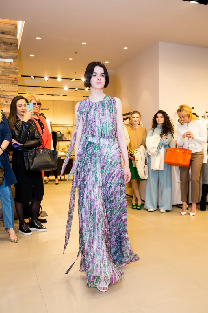 <b>макс мара весна</b>