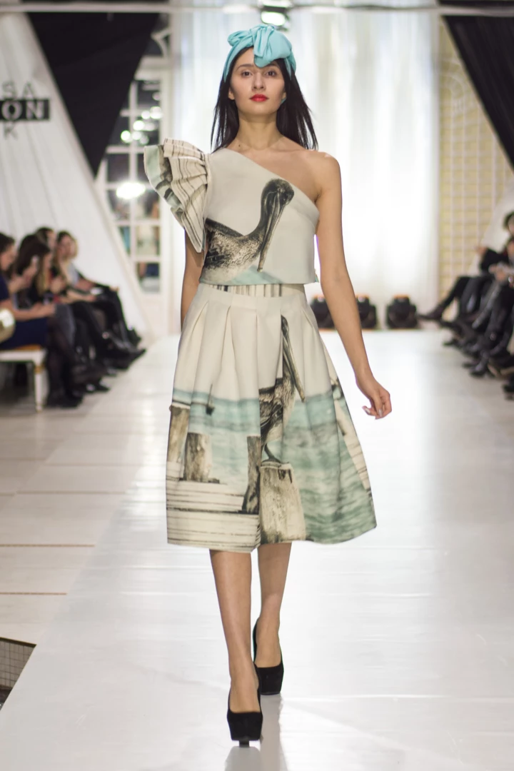 <b>ELLEN MUHLBERG</b>