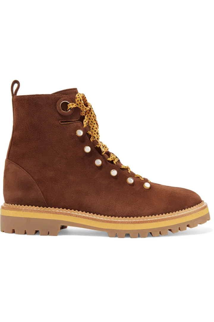 <b>SuedeBoots</b>