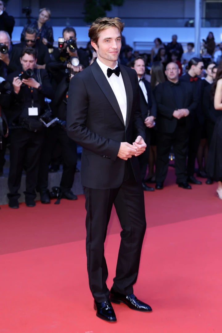 Ер адам бөтен адамның аузына кірді (видео)