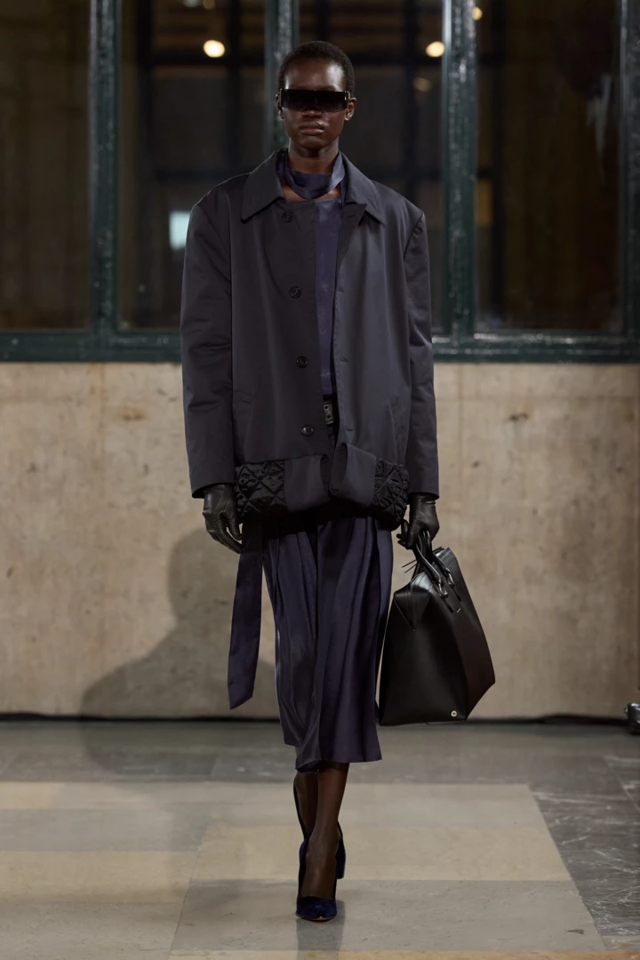 MM6 Maison Margiela осінь-зима 2026 | Vogue UA
