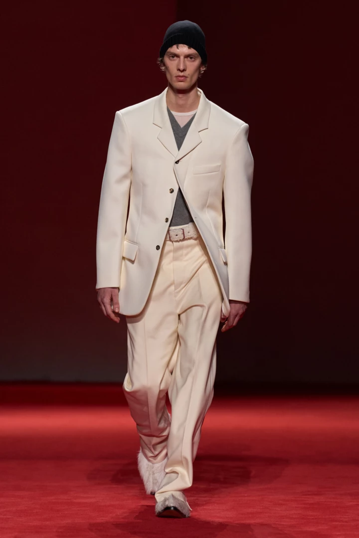 Bottega Veneta осінь-зима 2026 | Vogue UA