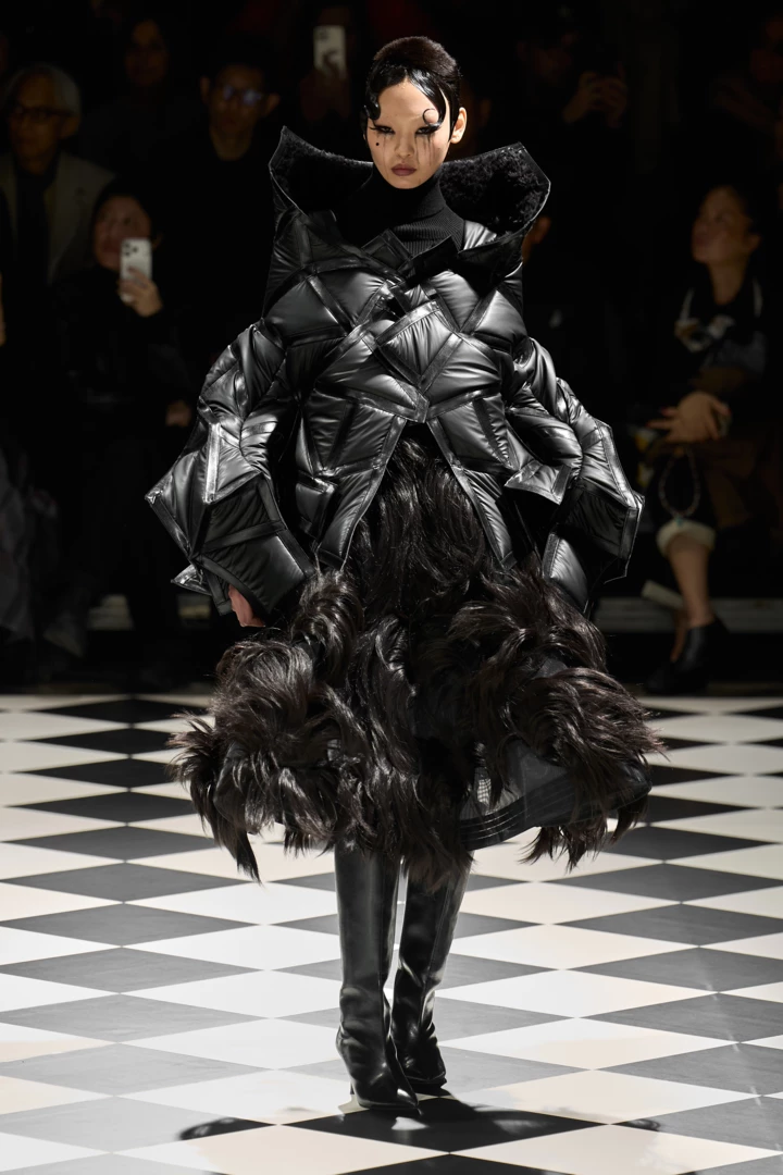 Junya Watanabe осінь-зима 2026 | Vogue UA