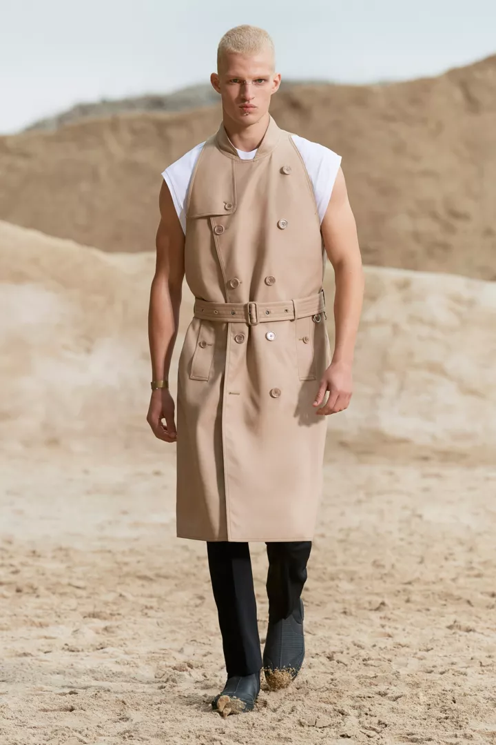 Burberry menswear clearance