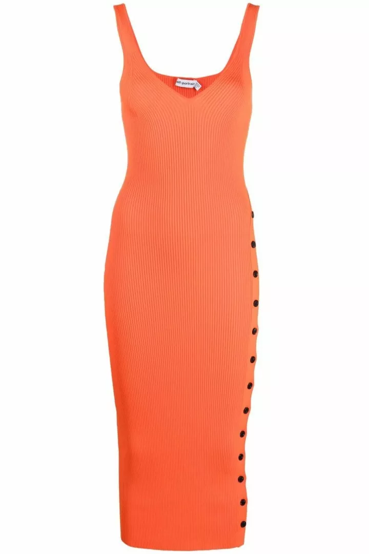 Приталенные силуэты