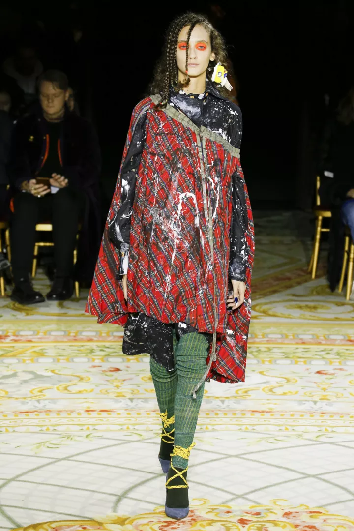 Vivienne Westwood осінь-зима 2017/2018 | Vogue UA