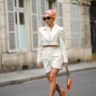 Streetstyle: як модно носити шовкову хустку влітку 
