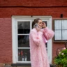 Streetstyle: як скандинавські модниці носять рожевий колір