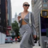 Streetstyle: як модниці носять ультракороткі уггі цього сезону