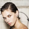 Slicked bob — модна зачіска у стилі япі на весну 2025