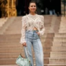 Streetstyle: 3 способи носити блузи кроше цього сезону