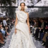 6 найгарніших весільних суконь з Тижня високої моди, від яких перехоплює подих
