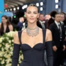 Напередодні Met Gala згадуємо найблискучіші ювелірні виходи зірок минулого року 