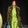 Неделя моды в Милане: новые коллекции Versace, Etro и Salvatore Ferragamo