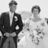 Бентежна історія весільної сукні Жаклін Кеннеді