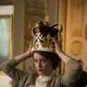 6 лучших сериалов о королевских семьях