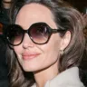 Образ дня:  Анджелина Джоли в пальто Max Mara