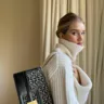 10 білих светрів у стилі Розі Гантінгтон-Вайтлі