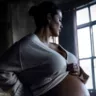 Интимный момент: новые фото беременной Эшли Грэм