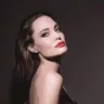 Анджелина Джоли показала свои татуировки в кампании Mon Guerlain Eau de Parfum Florale