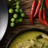 Зеленый карри: блюдо дня от продюсера Vogue UA