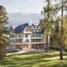 «Я согласна»: новая жизнь в альпийском отеле Waldhaus Flims