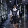 Под сводами Версаля: коллекция Christian Dior осень-зима 2021/22