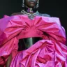 Жизнь в розовом цвете: 15 платьев для новогодних вечеринок
