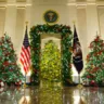 Як Меланія Трамп прикрасила Білий дім до Різдва
