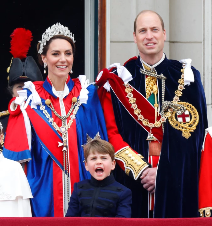 &lt;b&gt;Найсолодші фотографії наймолодших членів королівської сім’ї з коронаційних вихідних&lt;/b&gt;