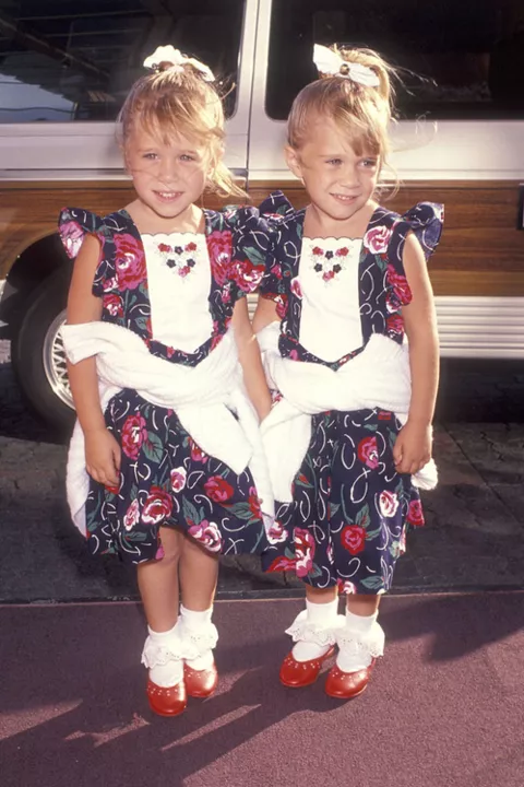 &lt;b&gt;Olsen_Twins&lt;/b&gt;