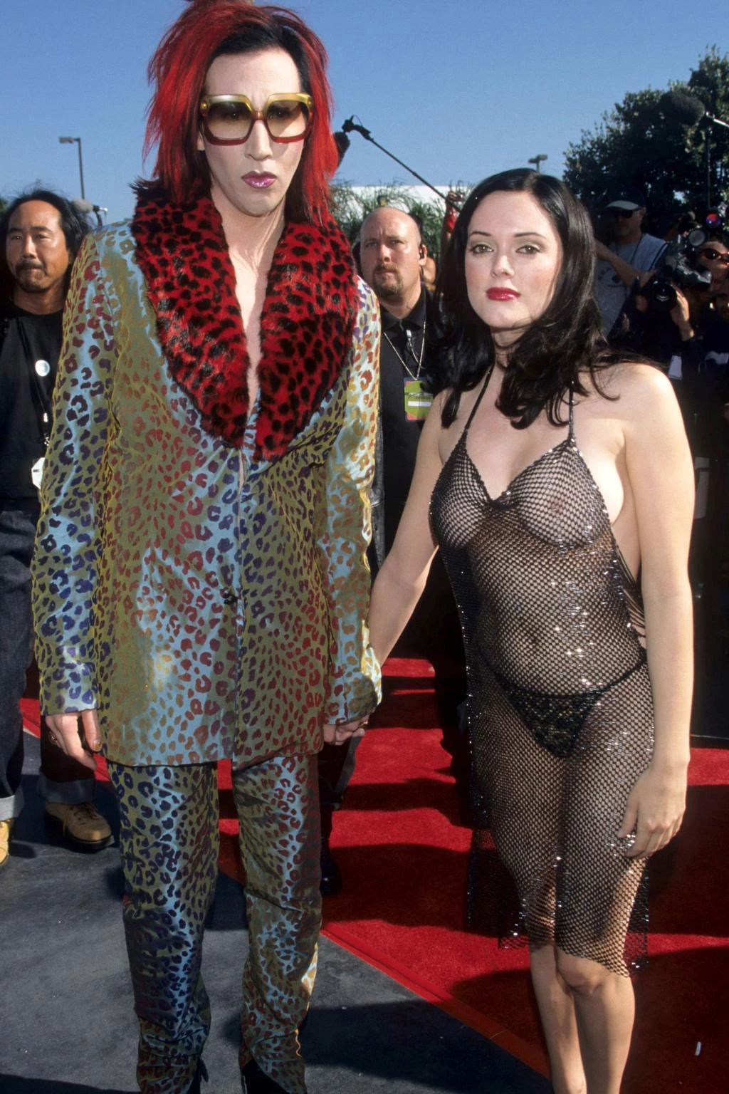 Мерилін Менсон і Роуз Макгавен на церемонії вручення MTV Video Music Awards у 1998 році