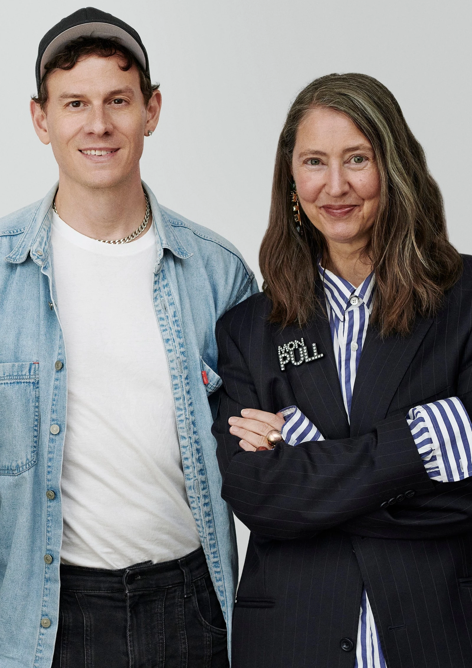 Кейсі Кедвалладер, креативний директор Mugler, разом із креативним консультантом H&M, Енн-Софі Йоханссон.