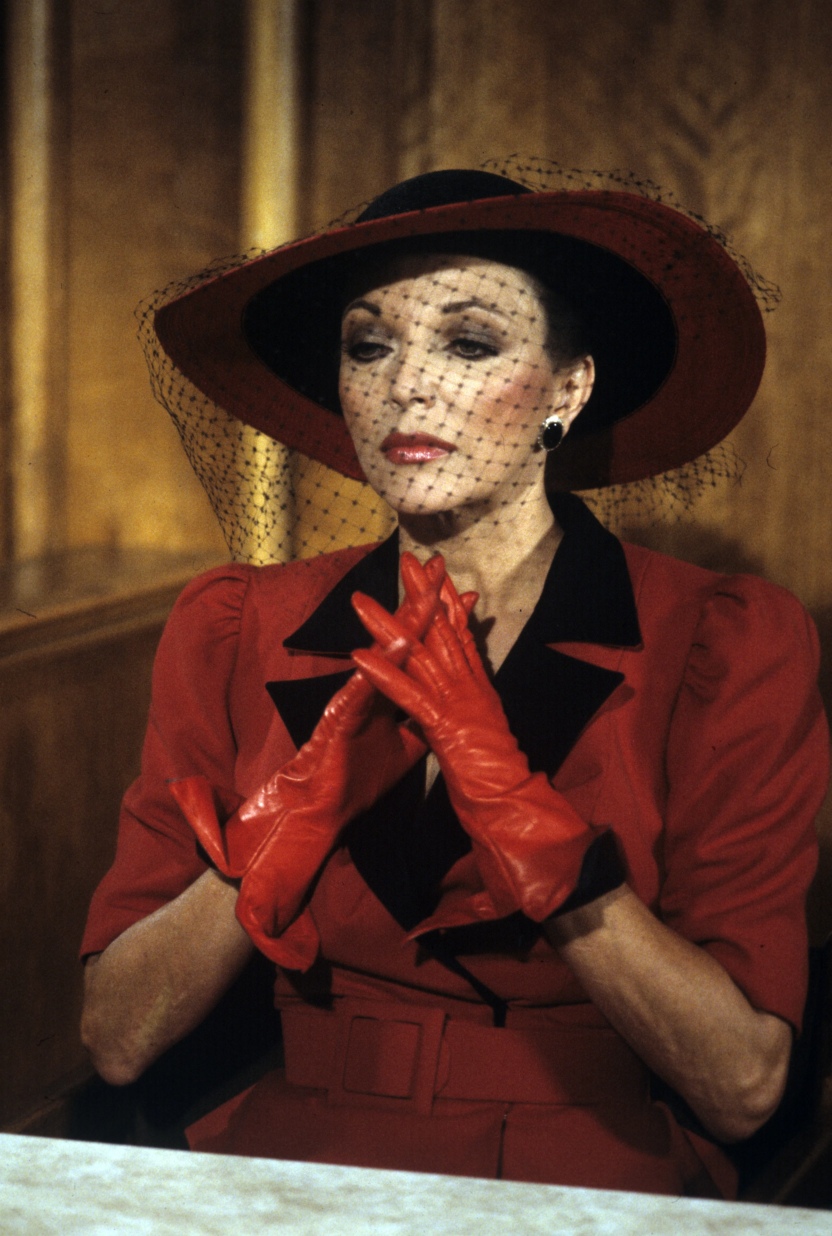 Джоан Коллінз в серіалі "Династія", 1983 рік