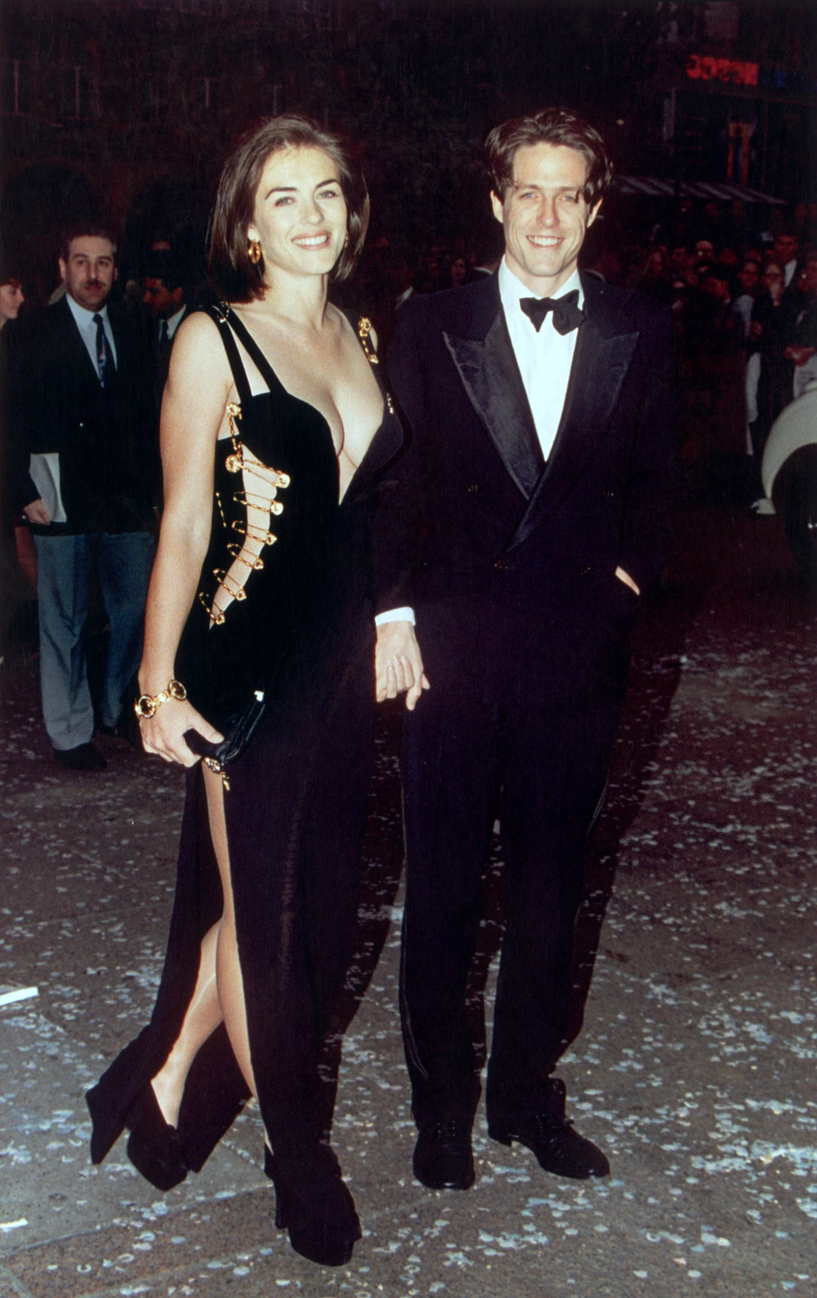 Елізабет Герлі та Гʼю Грант, 1994 рік