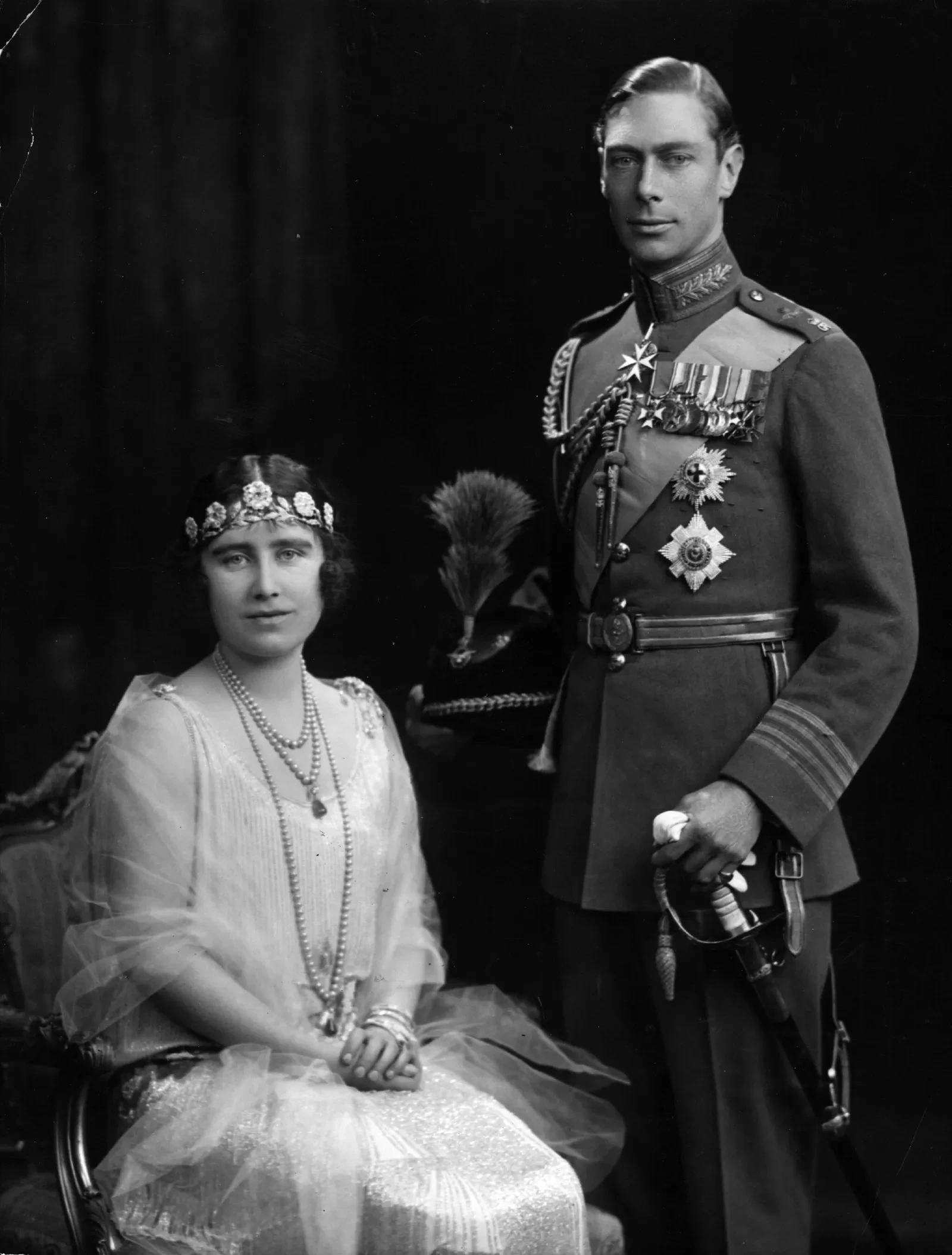 Королева-мати та король Георг VI, 1923