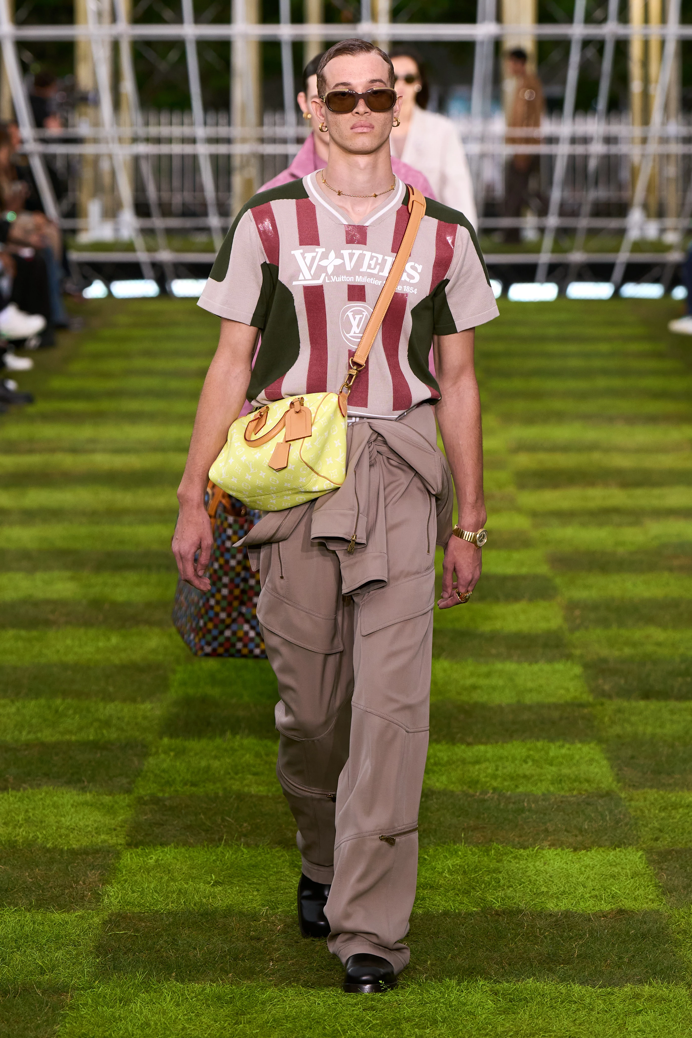Louis Vuitton Menswear весна-літо 2025