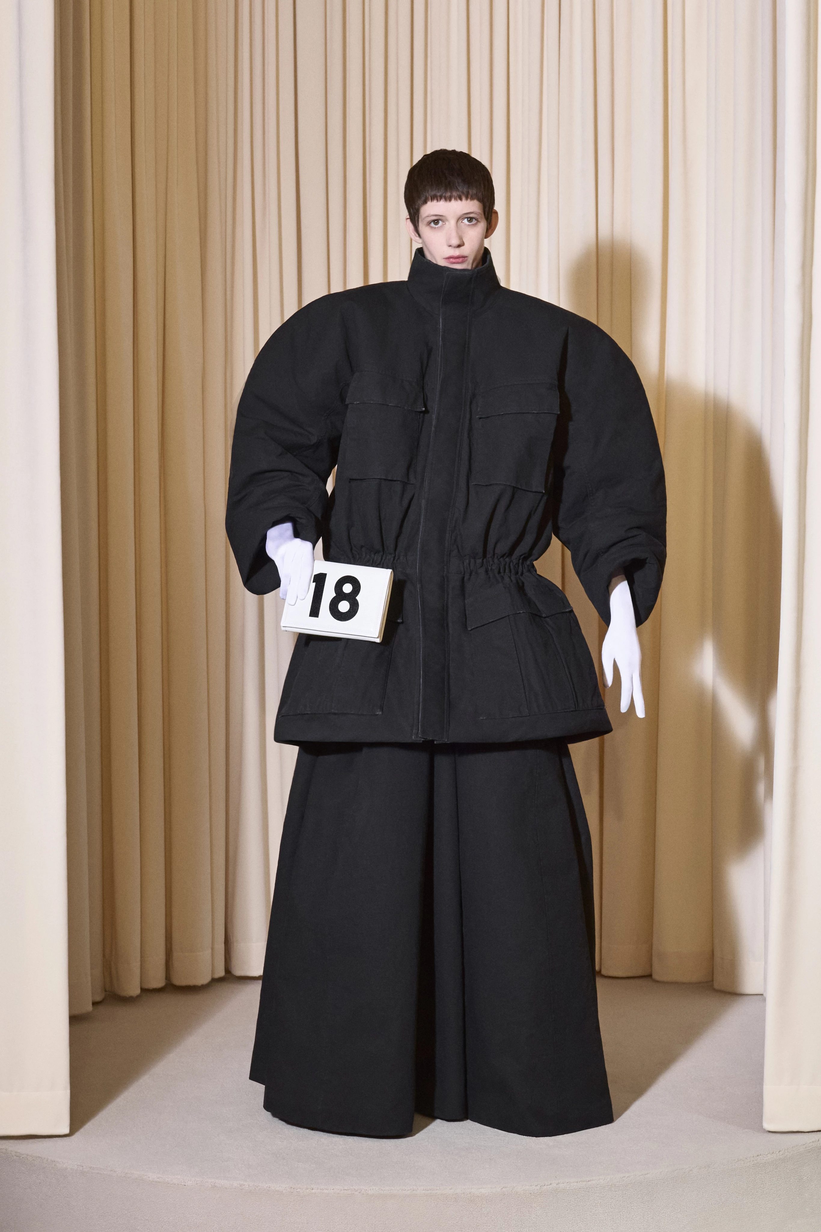 Balenciaga Haute Couture осінь-зима 2024/2025
