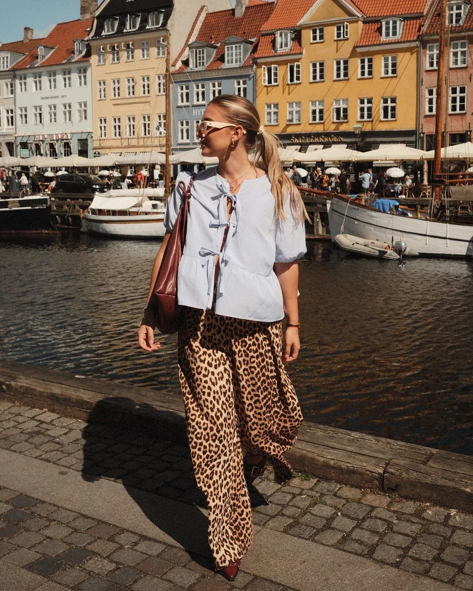 Instagram @lara__brucker Instagram @lara__brucker