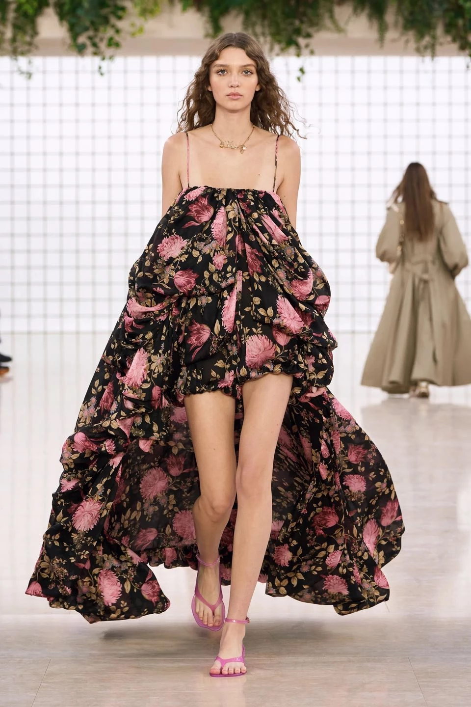 Chloé весна-літо 2025