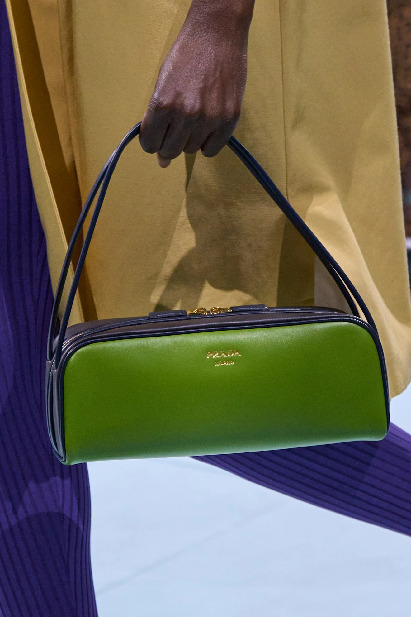 Prada весна-літо 2025 Prada весна-літо 2025