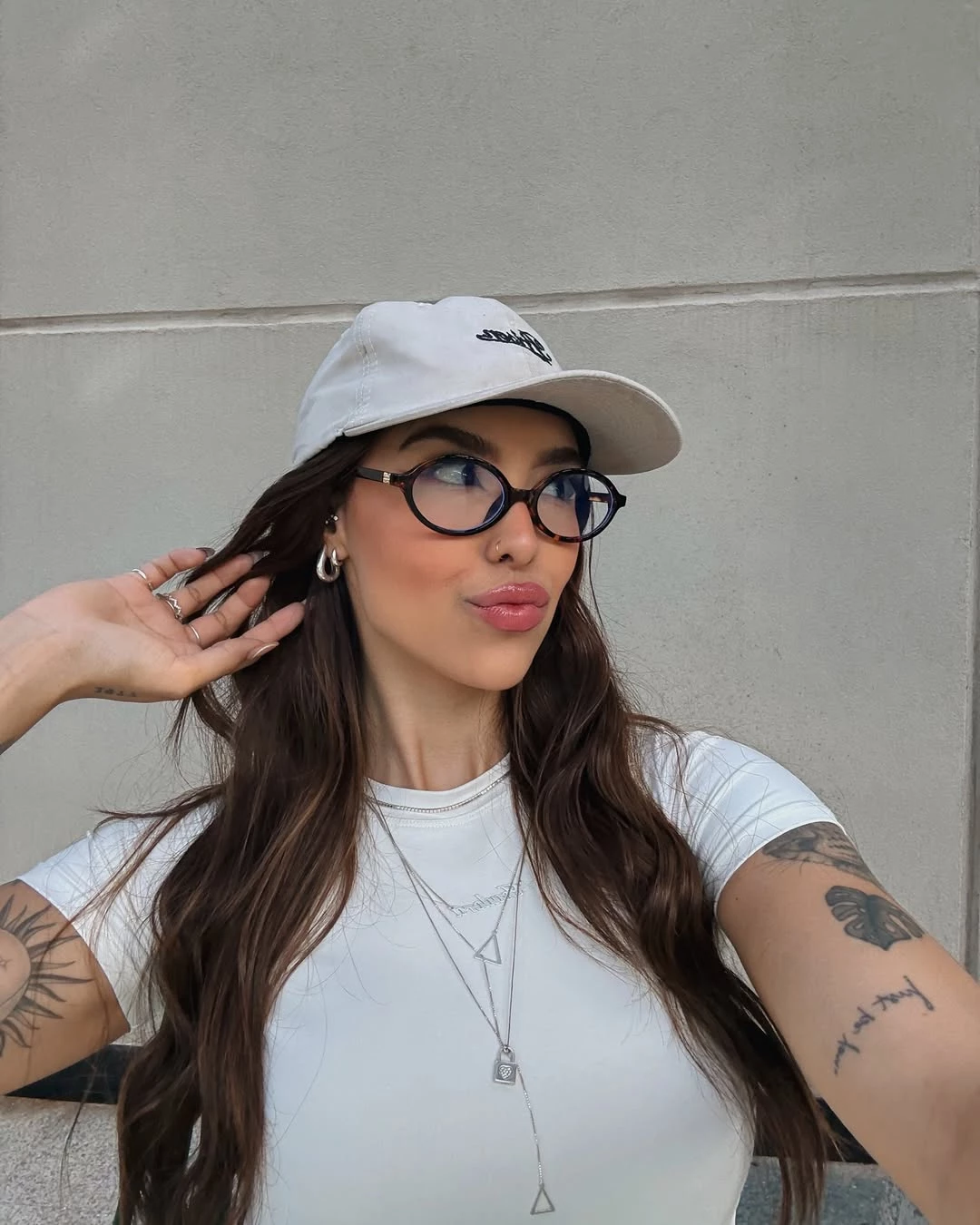 Instagram @isaoliveiral Instagram @isaoliveiral