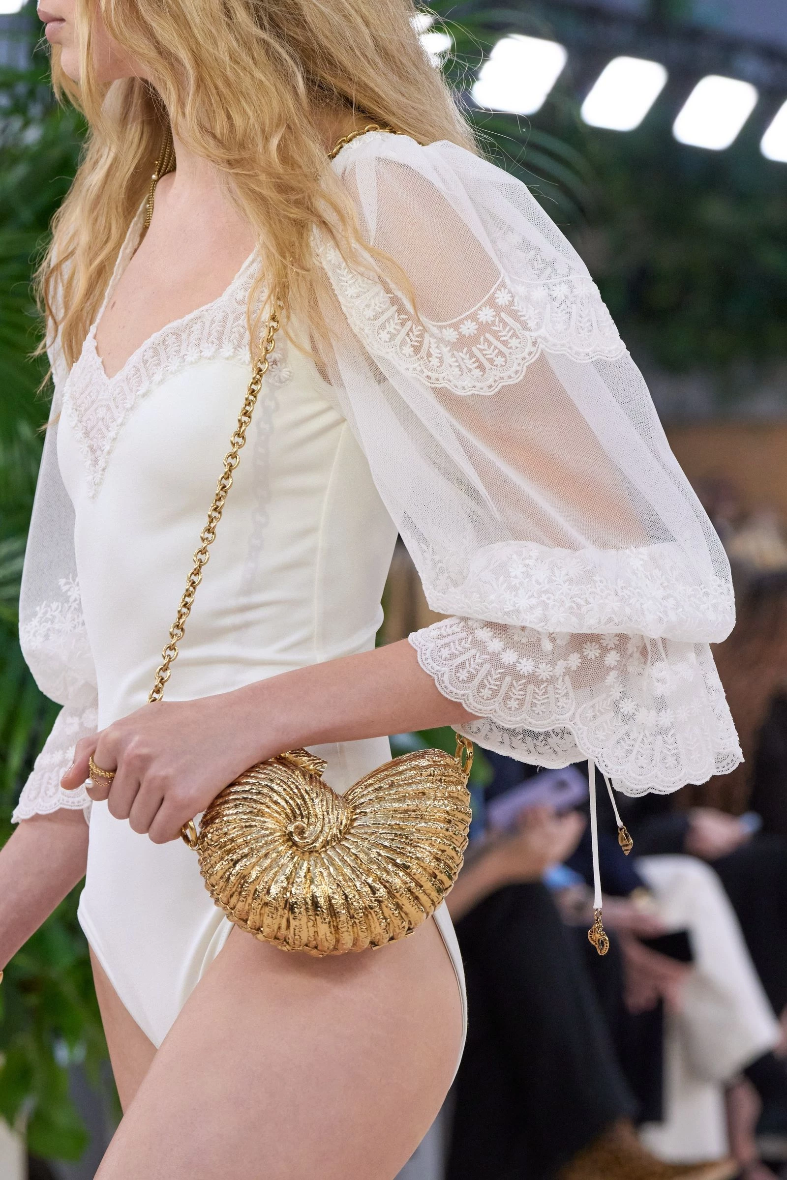 Chloé весна-літо 2025