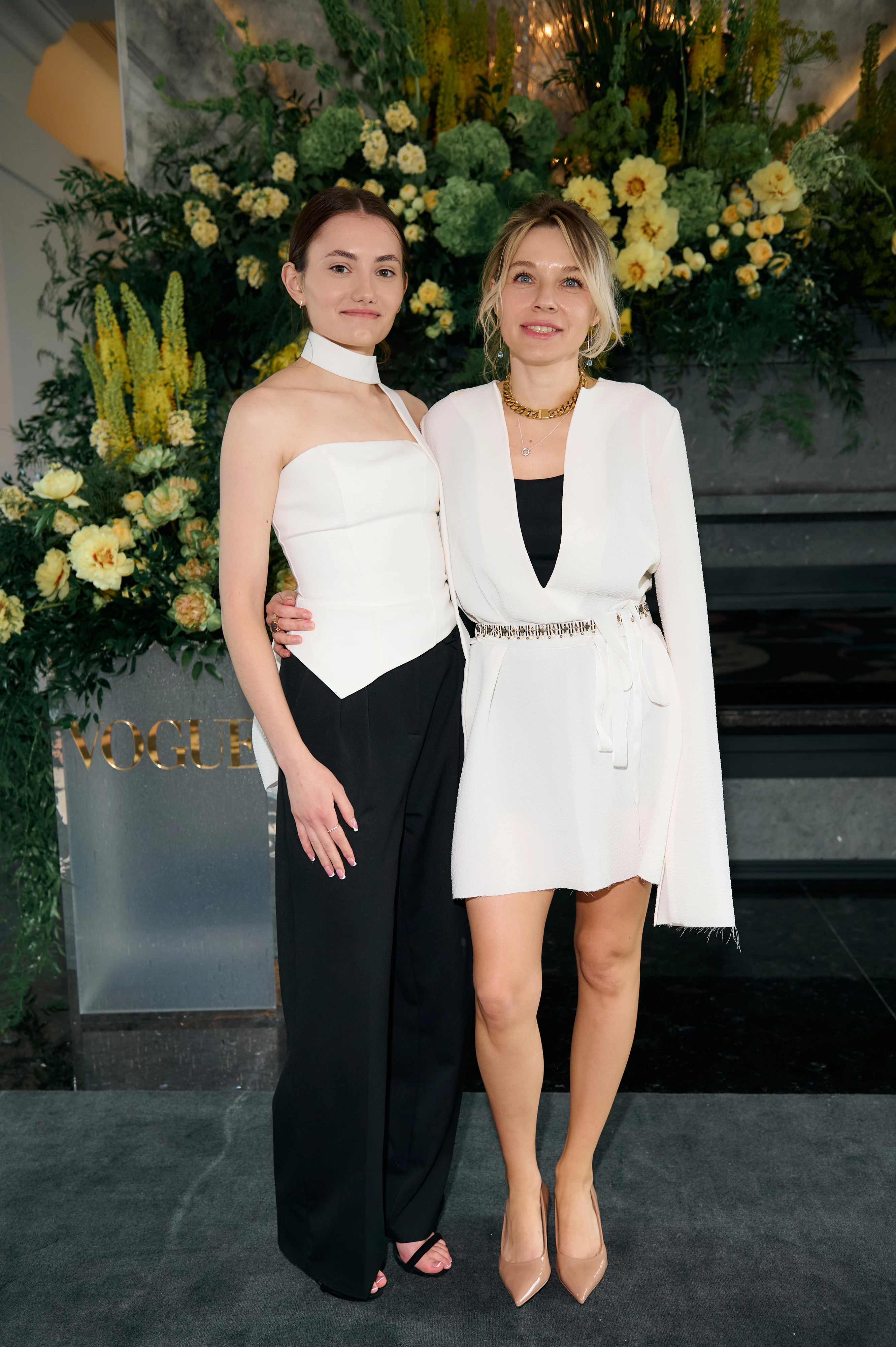 Єлізавета Літвіненко та Ольга Басовська Єлізавета Літвіненко та Ольга Басовська