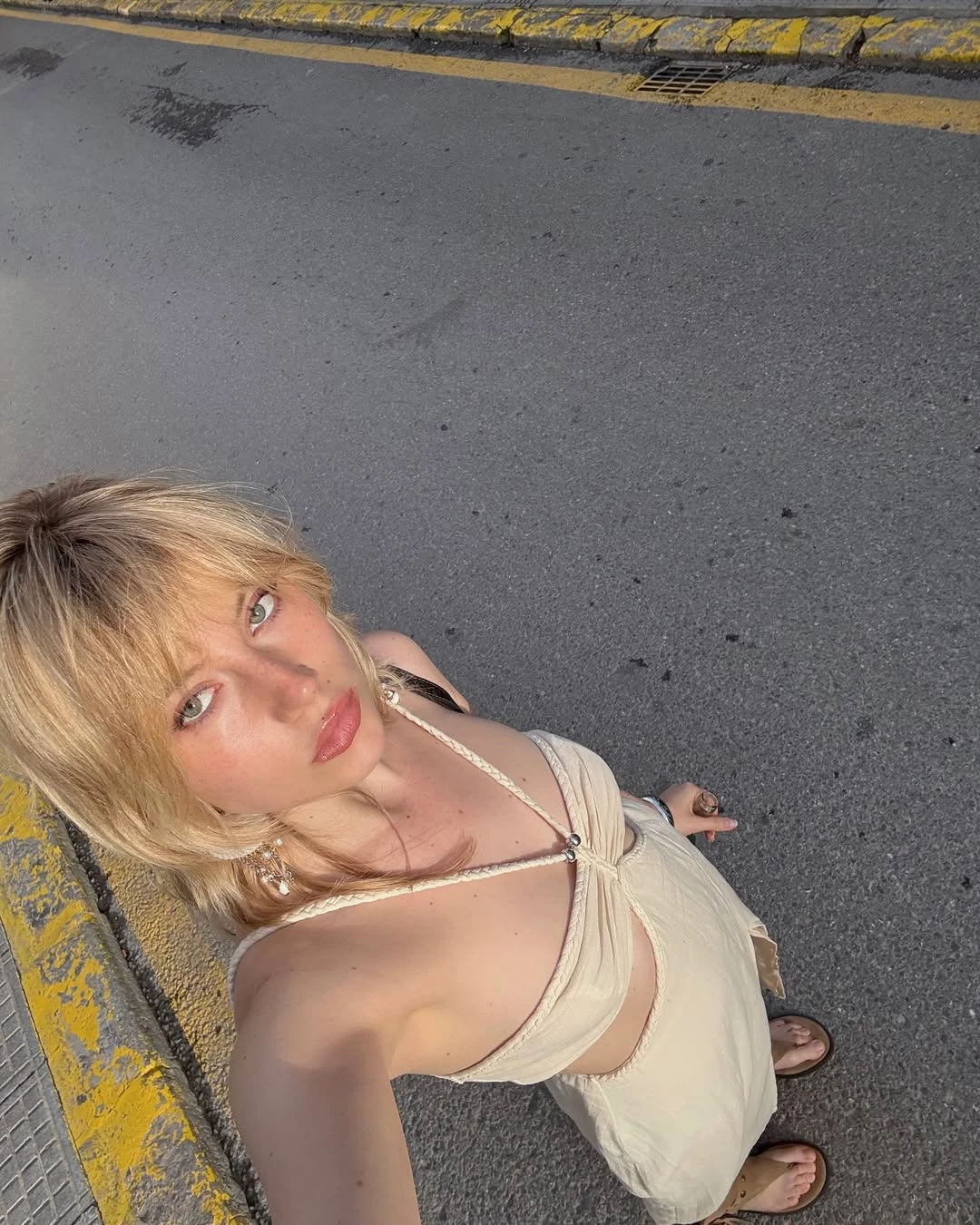 Instagram @danielaaldanna