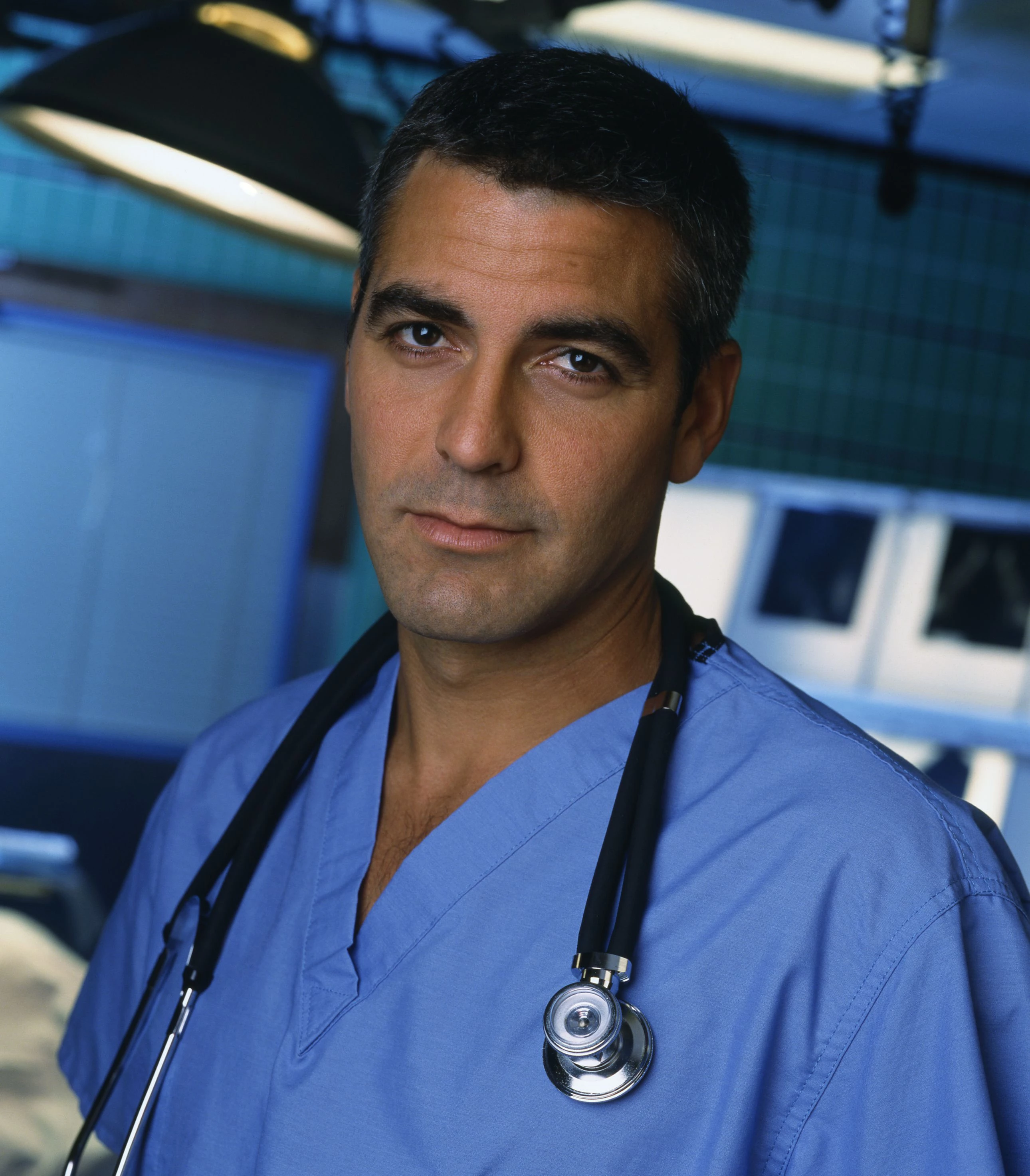 Кадр із четвертого сезону серіалу Кадр із четвертого сезону серіалу