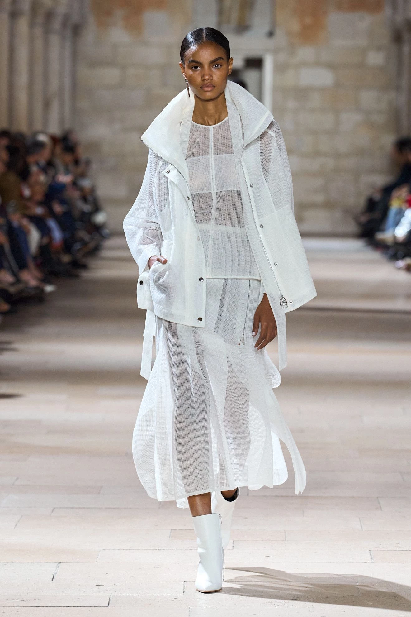 Akris весна-літо 2025