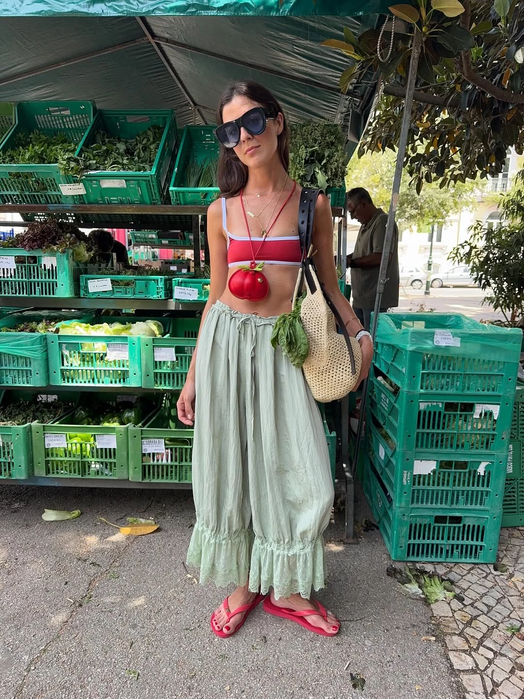 Instagram @vicmontanari