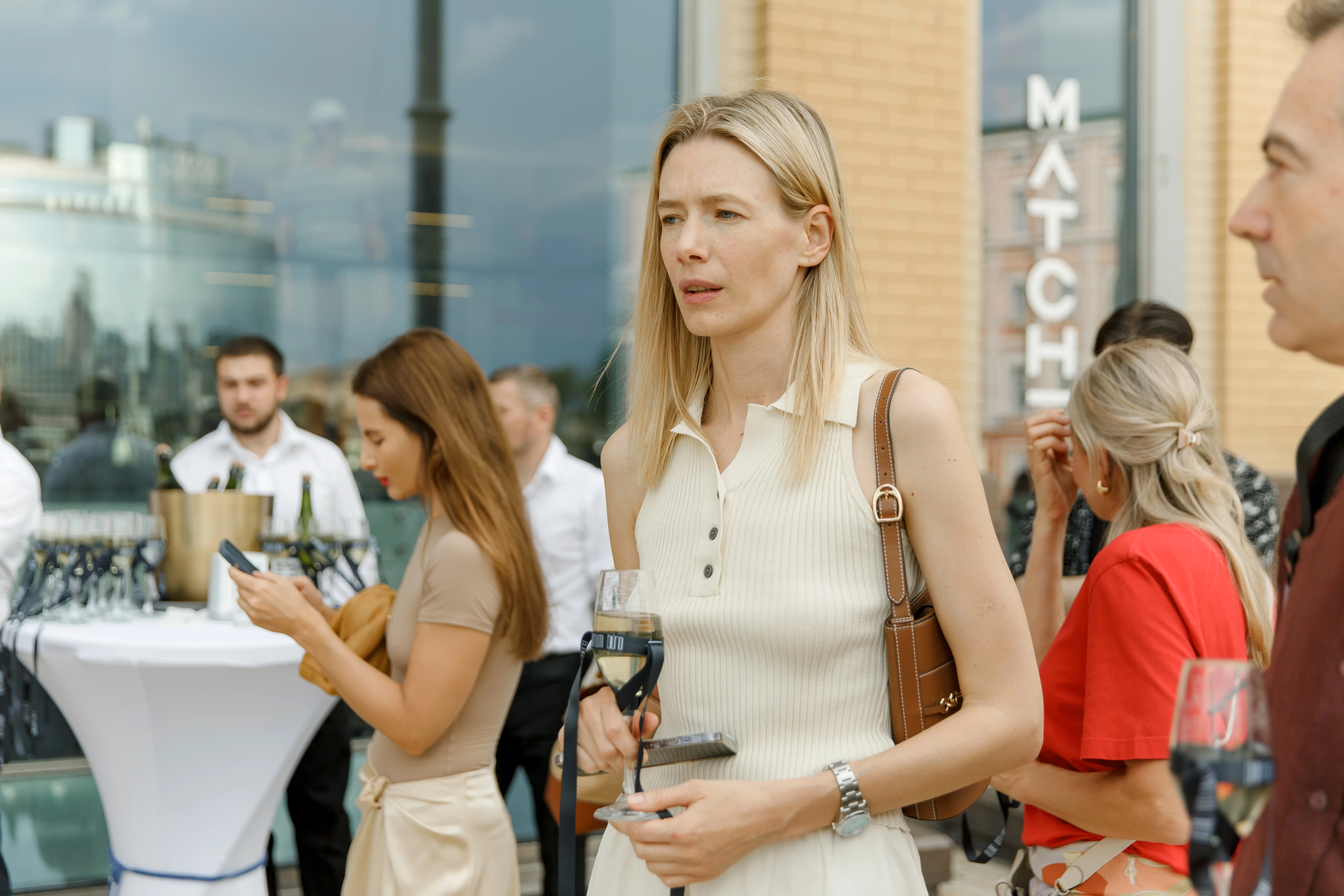 Альона Османова